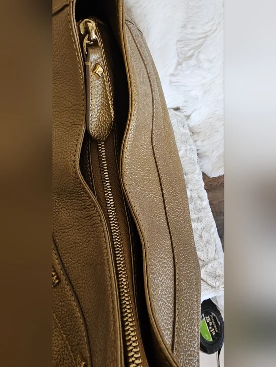 MCM Metallic Bronze Leather Hobo Bag - Women - Picture 5 of 16